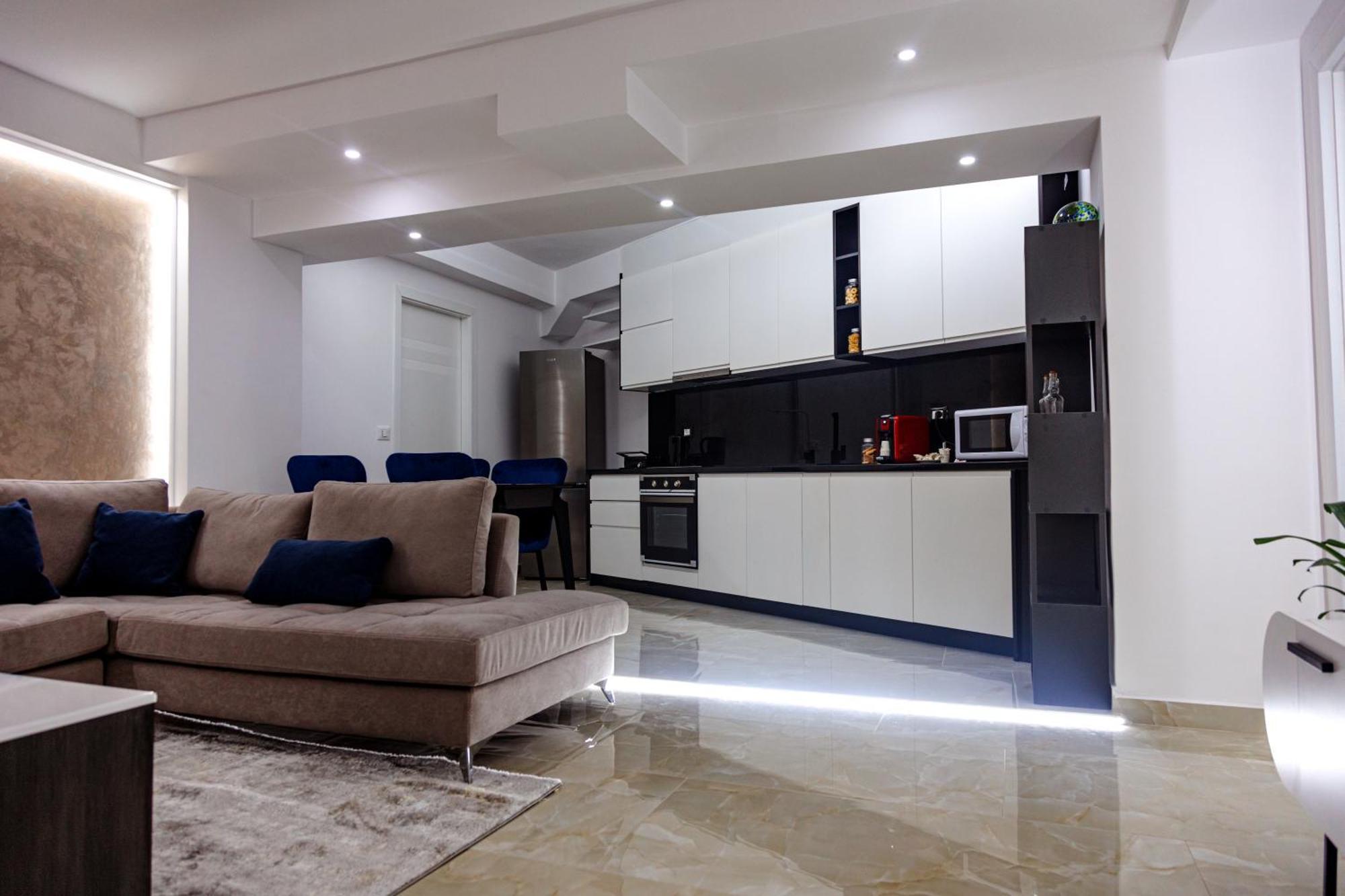 Mon Prive Apartment Tirana Buitenkant foto